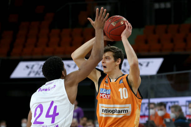 现了职业选 现了职业选