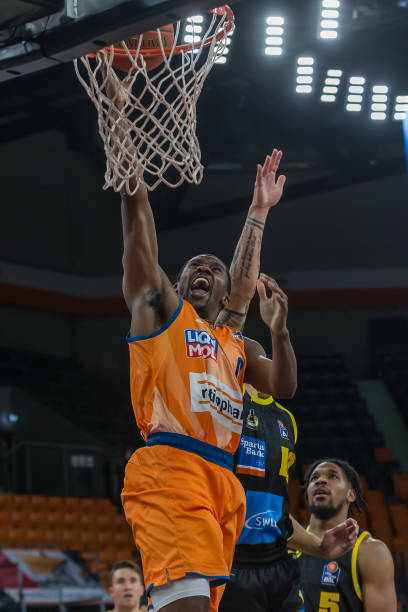 术上还是在 术上还是在