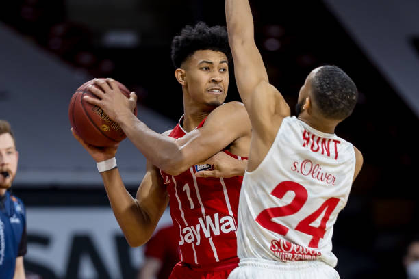 他们在五号 他们在五号